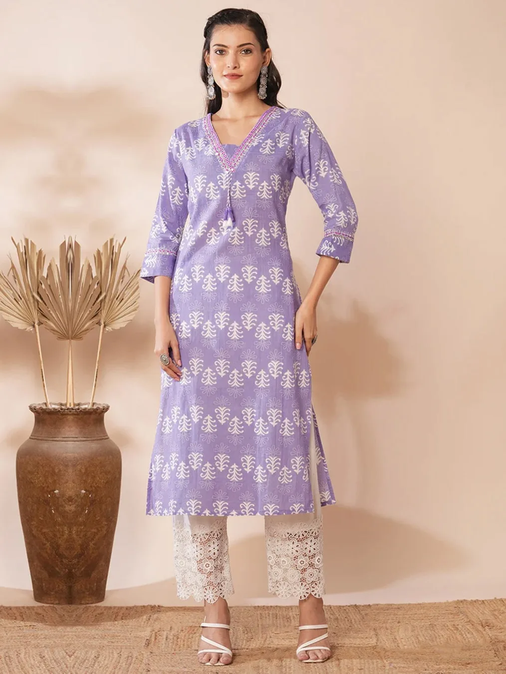 MOBERO Purple Pine Tree Ethnic Costume