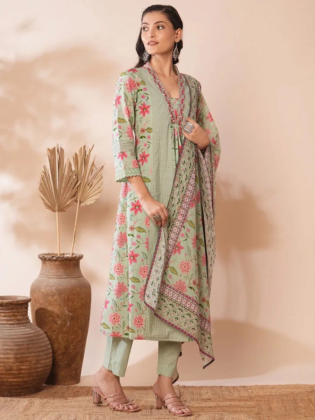 MOBERO Green Floral Print Ethnic Costume